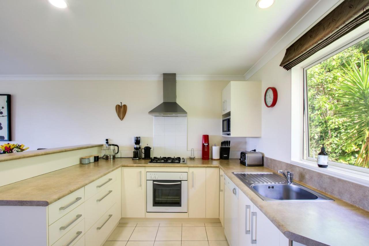 Onslow Views - Napier Holiday Home מראה חיצוני תמונה